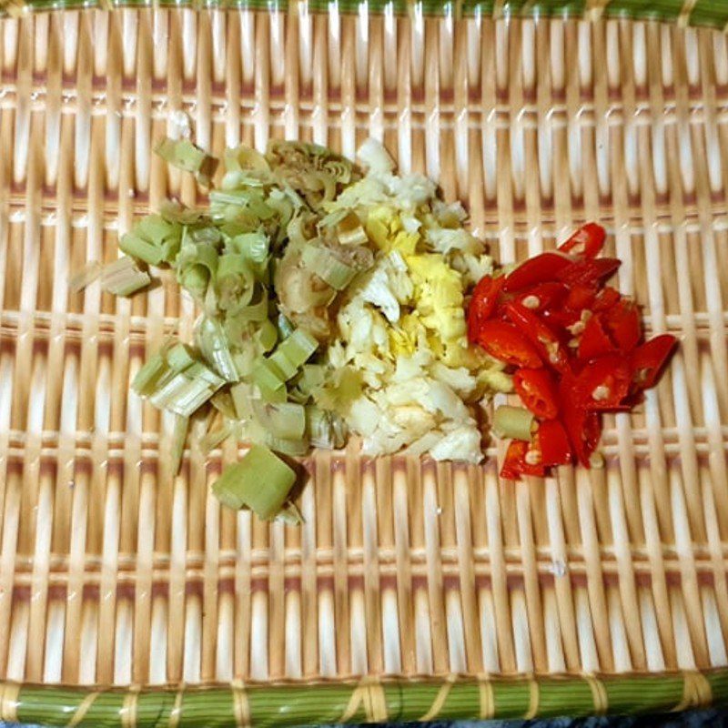 Step 1 Preparing ingredients Dried seasoned pork shredded (Recipe shared by user)