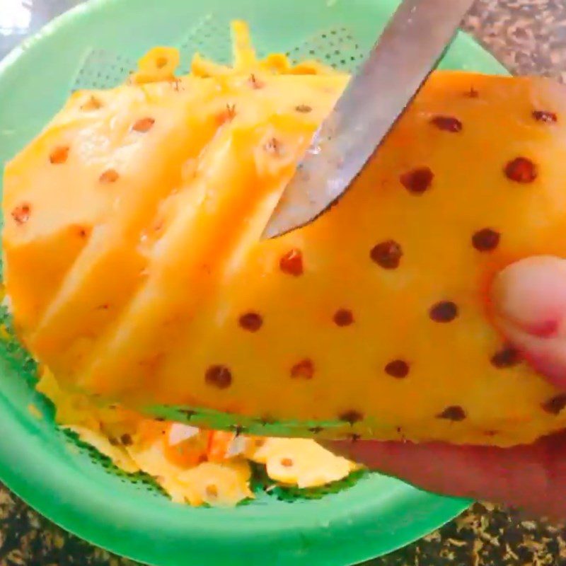 Step 1 Prepare the pineapple for Pineapple Yogurt Smoothie