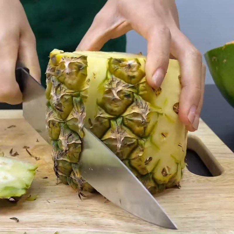 Step 1 Prepare pineapple and watermelon Pineapple Watermelon Smoothie