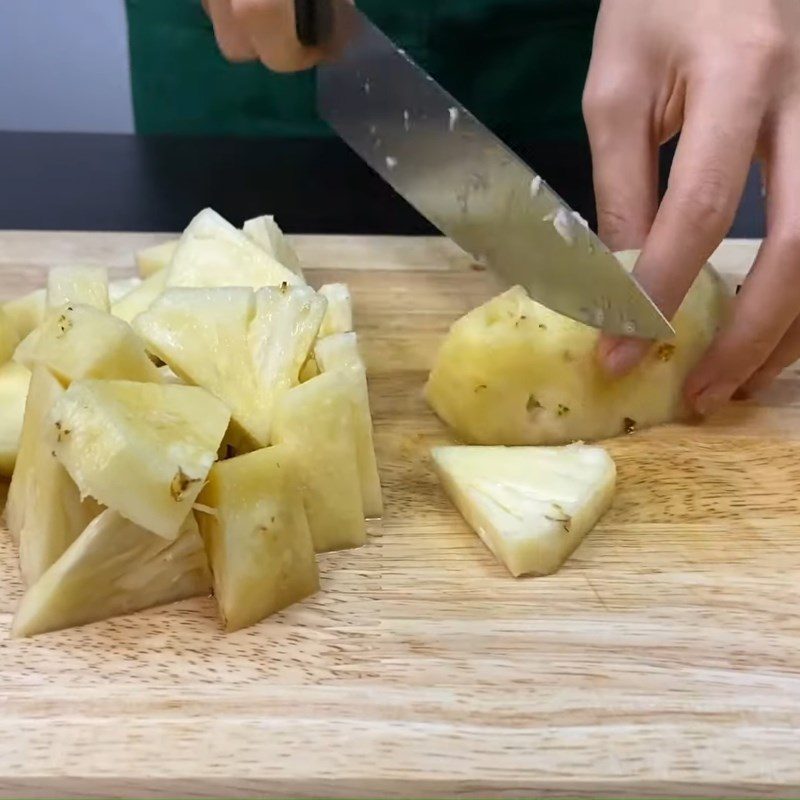 Step 1 Prepare pineapple and watermelon Pineapple Watermelon Smoothie