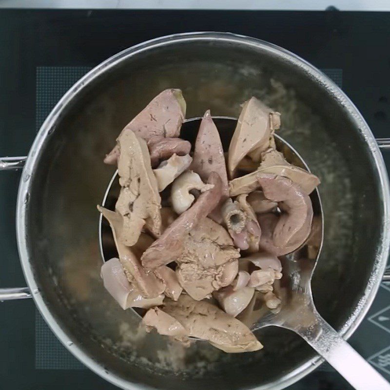Step 1 Prepare Pork Heart for Stir-fried Su Su with Pork Heart