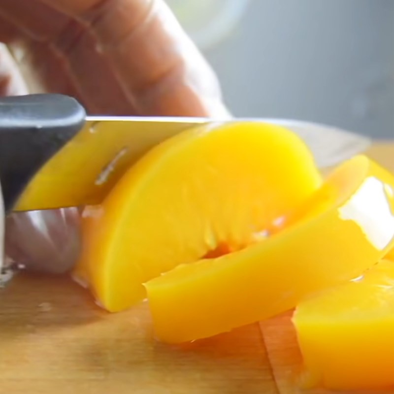 Step 6 Preparing the fruits Chocolate fruit cake