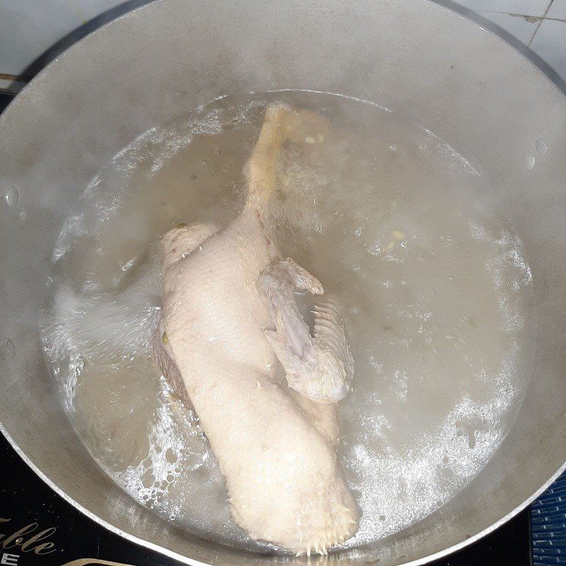 Step 1 Prepare and Boil the Duck Duck and Mung Bean Porridge