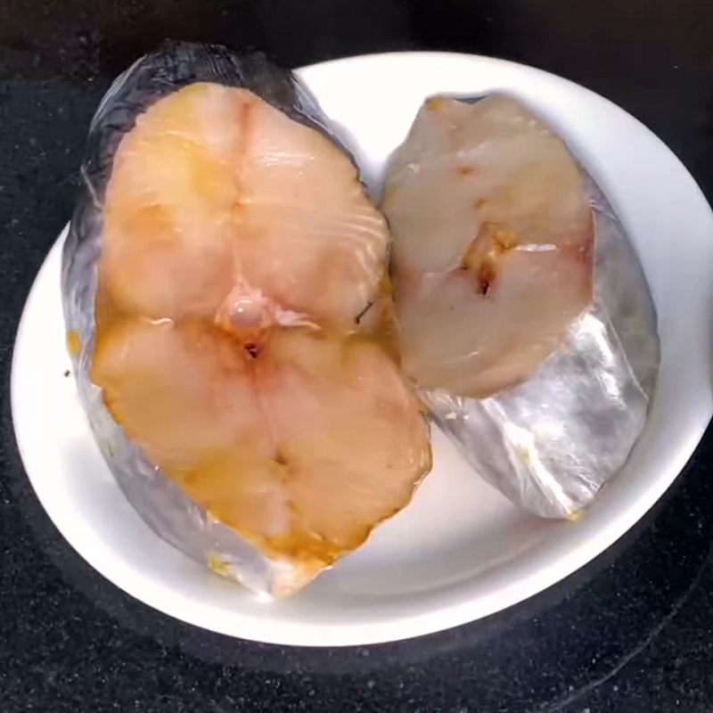 Step 1 Prepare and marinate mackerel Steamed mackerel