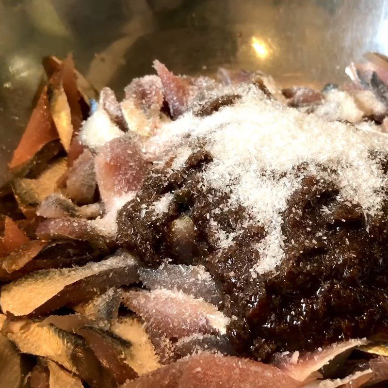 Step 3 Prepare and Marinate the Mackerel Mackerel Spring Rolls with Taro