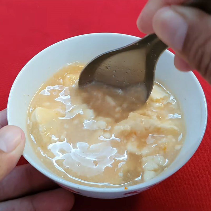 Step 1 Prepare and marinate the roasted pork with fermented tofu for the roasted pork hotpot