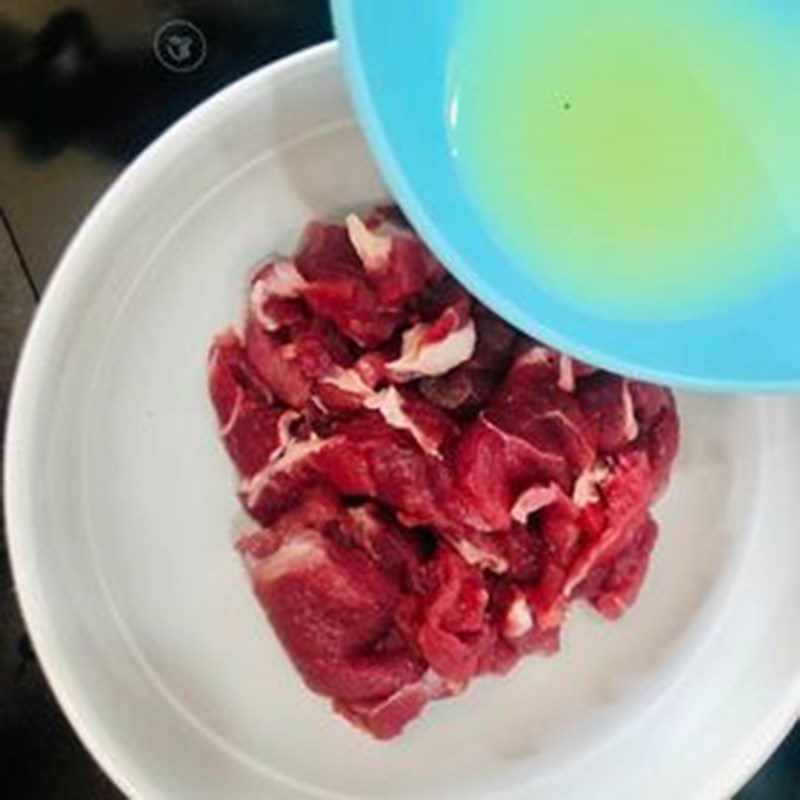 Step 1 Prepare and marinate the beef for Raw Beef Salad with Lime and Onion