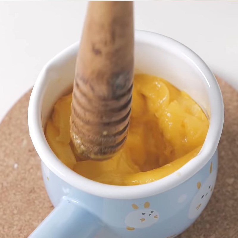 Step 3 Preparing mango Panna cotta with mango sauce