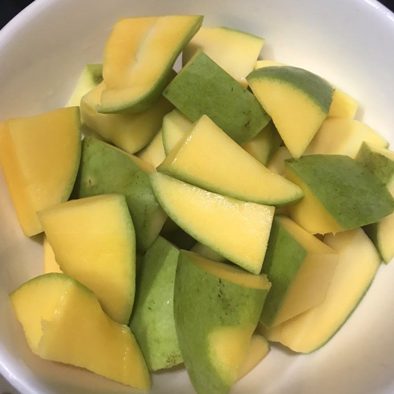 Step 1 Prepare the Mango Mango Juice