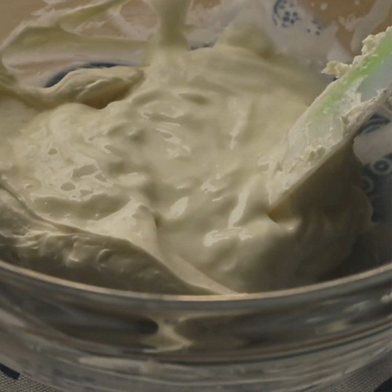 Step 3 Crush the cheese mixture Cream cheese strawberry yogurt