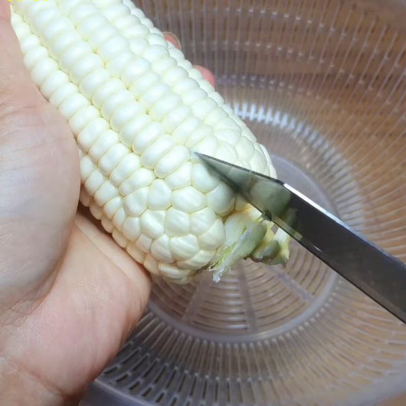 Step 1 Remove the corn kernels Fried Corn with Scallions
