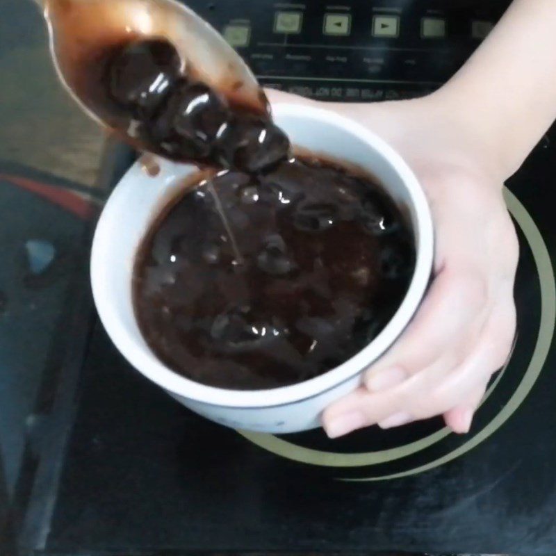 Step 6 Final Product Black tapioca pearls made from glutinous rice flour