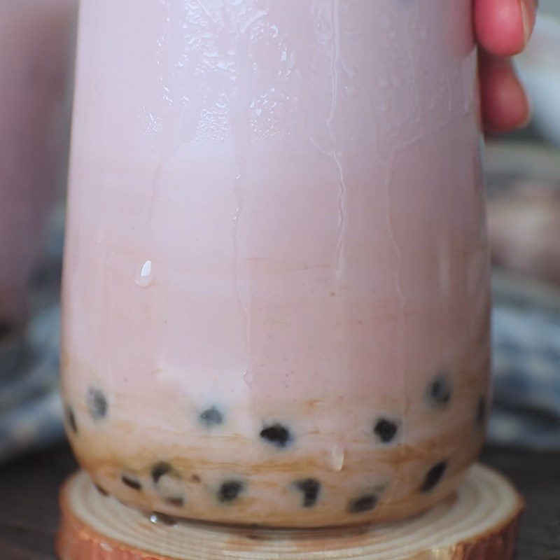 Step 5 Finished product of taro milk tea with tapioca pearls