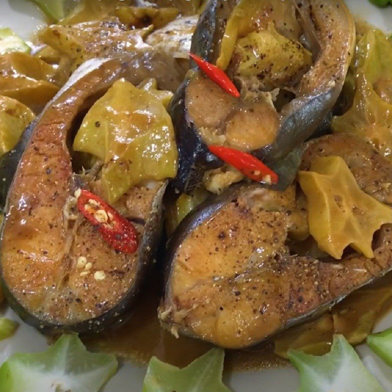 Step 5 Final Product Catfish with Starfruit