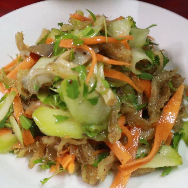 Step 7 Final product Green mango salad with young ribs