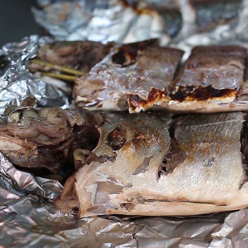 Step 4 Finished product Grilled striped catfish in foil