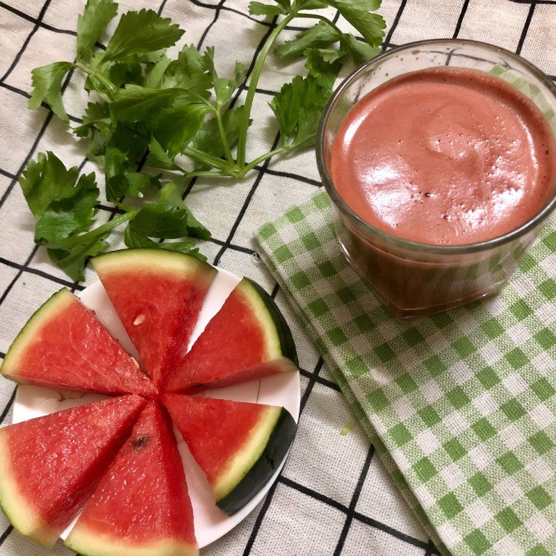 Step 4 The finished product Celery and watermelon juice
