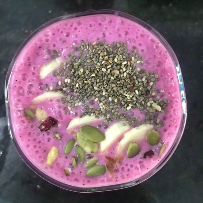 Step 3 Final Product Dragon fruit banana smoothie