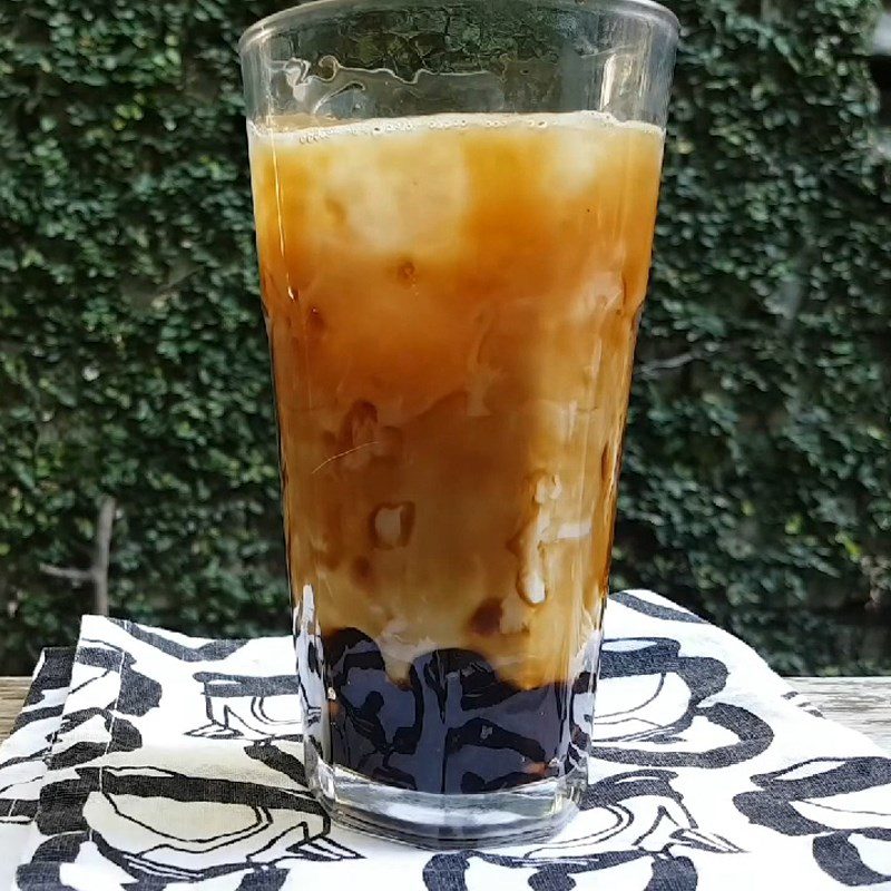 Step 4 Final Product Pandan Milk Tea with Tapioca