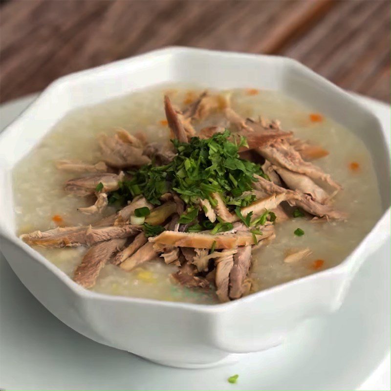 Step 5 Finished Product Chicken Porridge with Lotus Seeds and Mung Beans