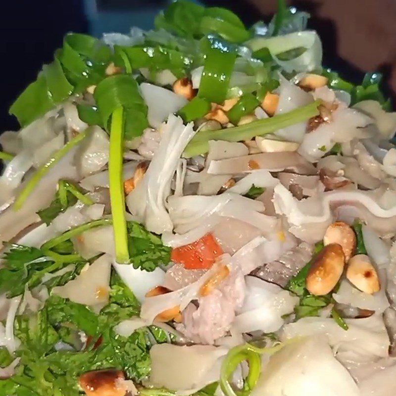 Step 6 Final product Young jackfruit salad with pig ear