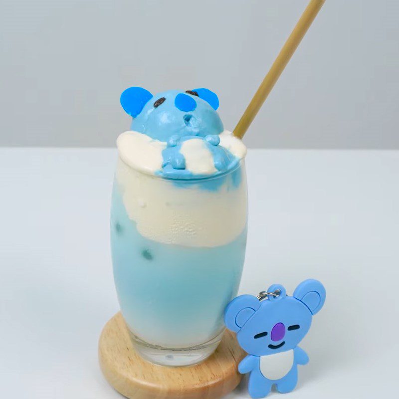 Step 6 Finished Product Butterfly Pea Milk Tea Macchiato Coconut Cream