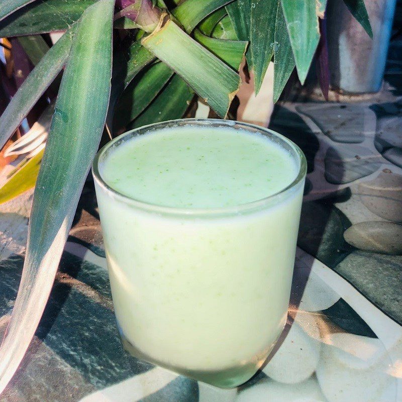 Step 3 Final product Cucumber yogurt smoothie