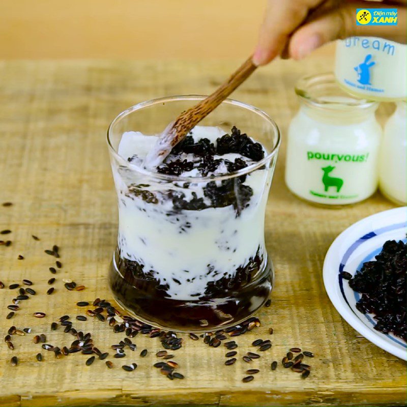 Step 4 Finished Product Black Sticky Rice Yogurt
