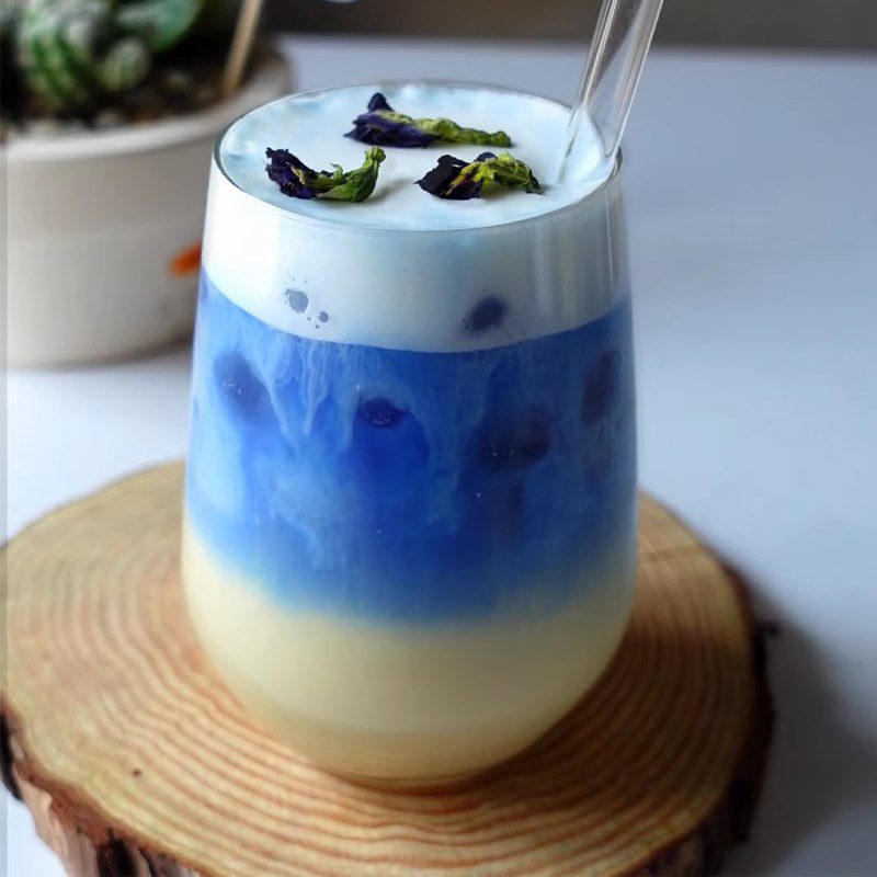 Step 5 Final Product Butterfly Pea Milk Tea