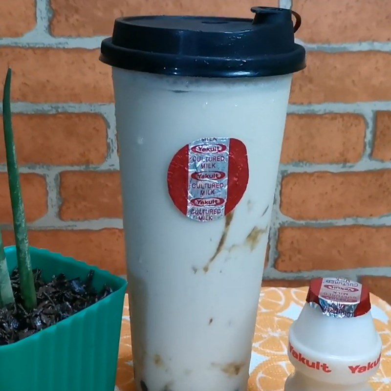 Step 3 Final product Yakult milk tea