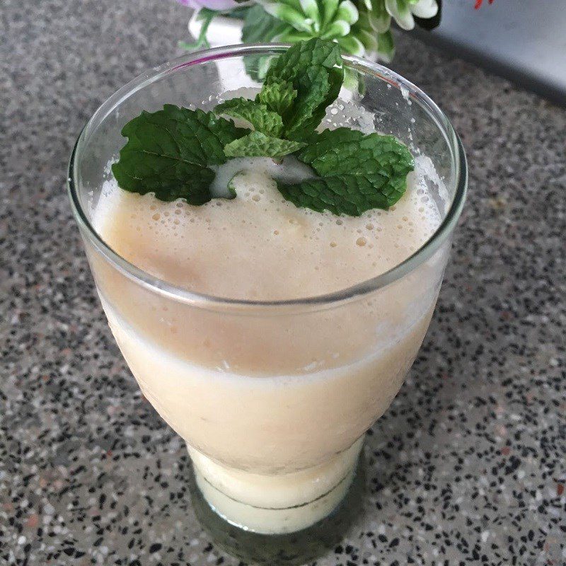 Step 3 Final product Apple yogurt smoothie