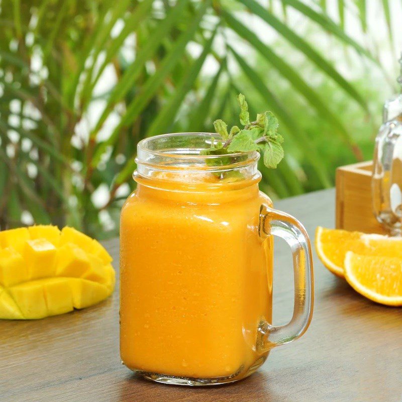 Step 3 Final product for orange carrot mango smoothie