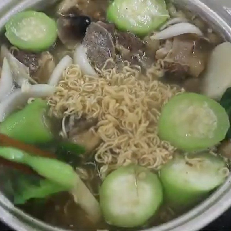 Step 5 Final product Buffalo hot pot with lemongrass