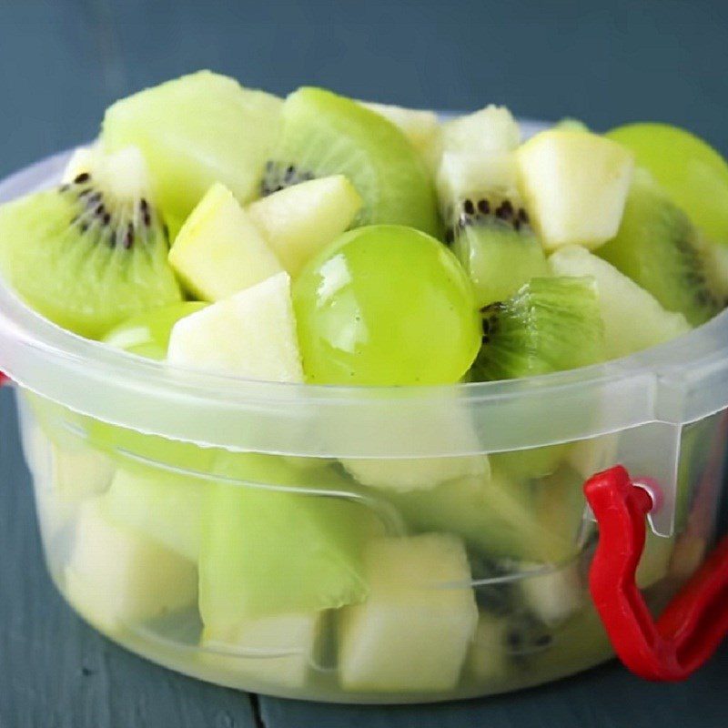 Step 3 Final product of Green Kiwi Fruit Salad