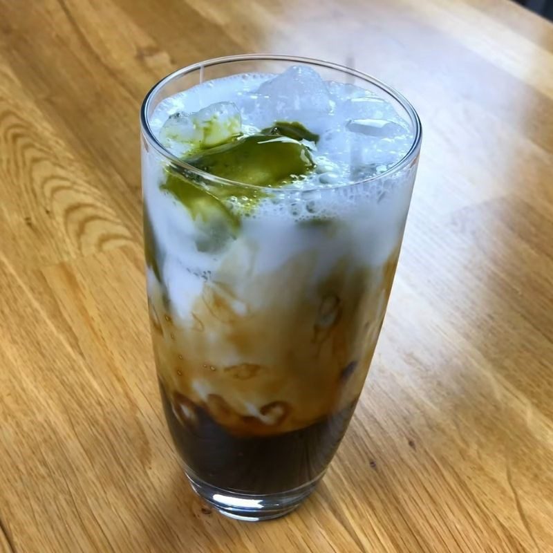 Step 3 Final Product Fresh matcha milk with black sugar pearls