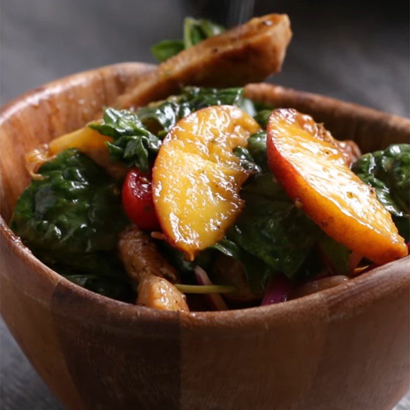 Step 7 Final product Grilled peach salad