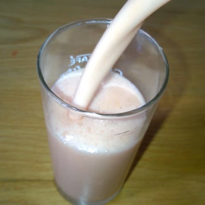 Step 3 The final product Yogurt tomato smoothie