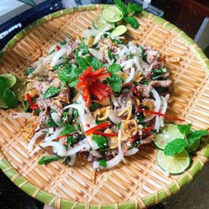 Step 5 Final Product Beef Salad with Lime and Onion