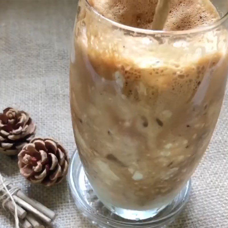 Step 4 Final product Coffee yogurt with foam
