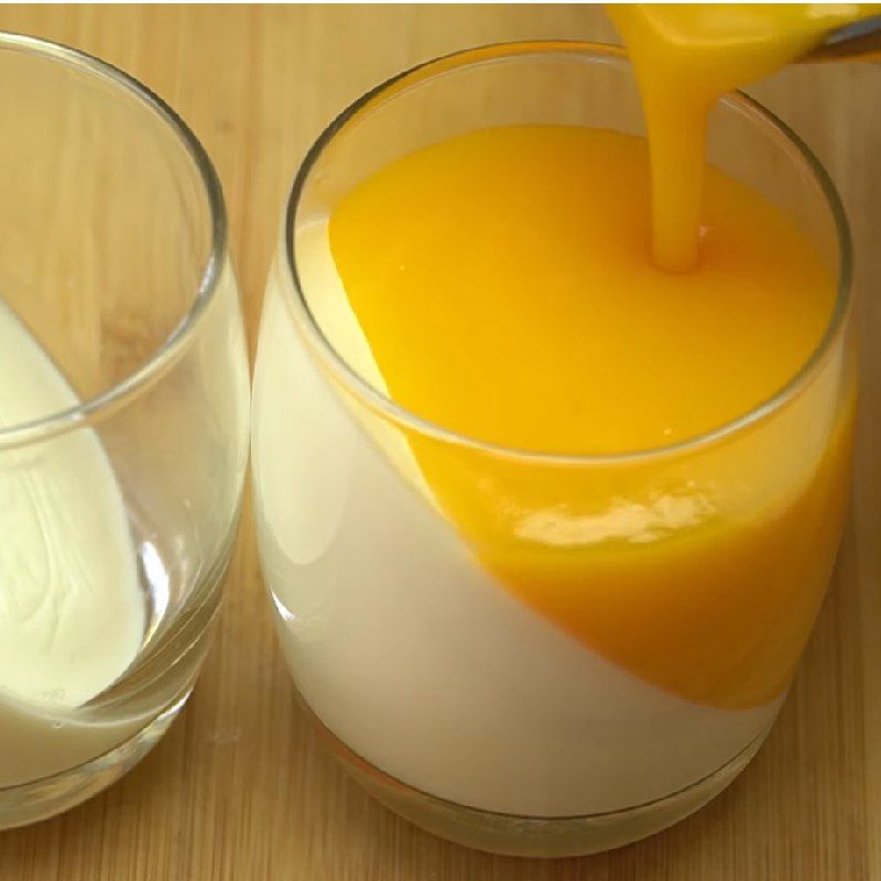 Step 5 Final Product Panna cotta mango jelly