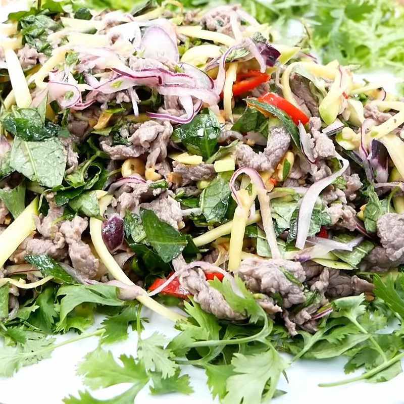 Step 7 Final product Beef salad with Vietnamese coriander