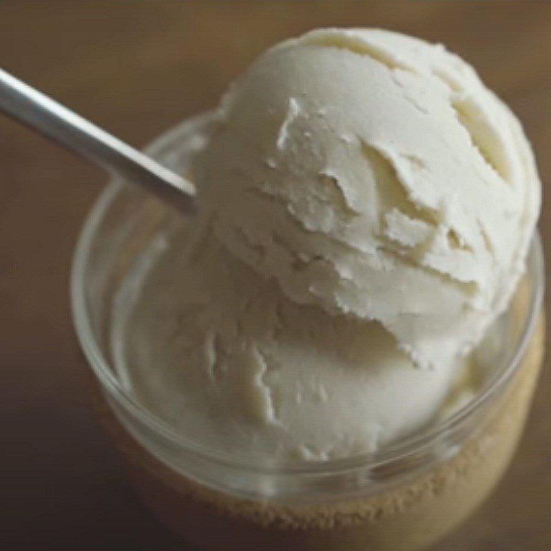 Step 4 Final Product Macadamia Nut Ice Cream