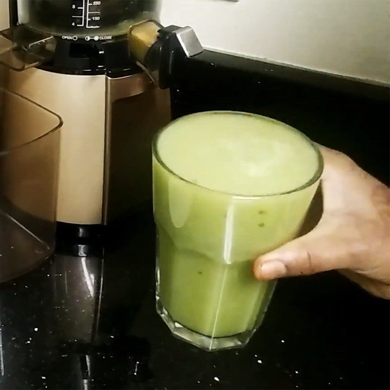 Step 3 Final product Cucumber Pear Juice