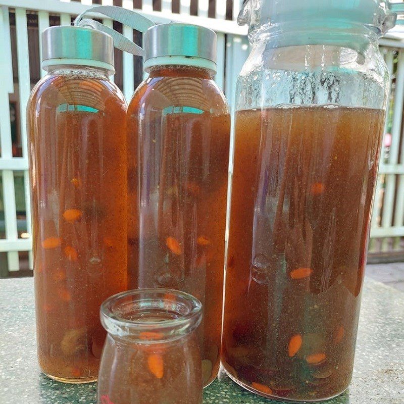 Step 4 Product Black wood ear mushroom red apple water