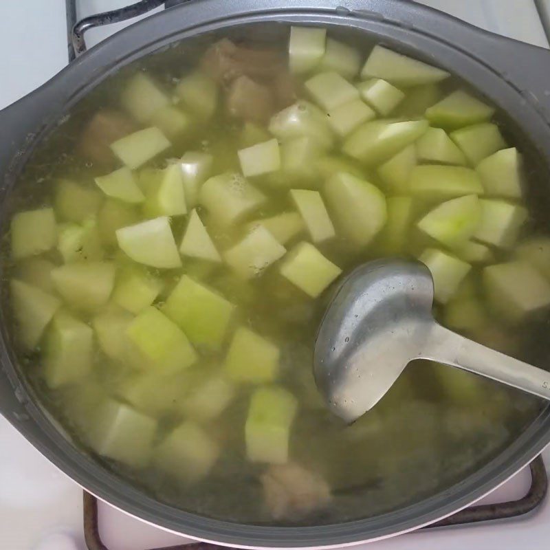 Step 3 Cooking Soup Chayote and Ribs