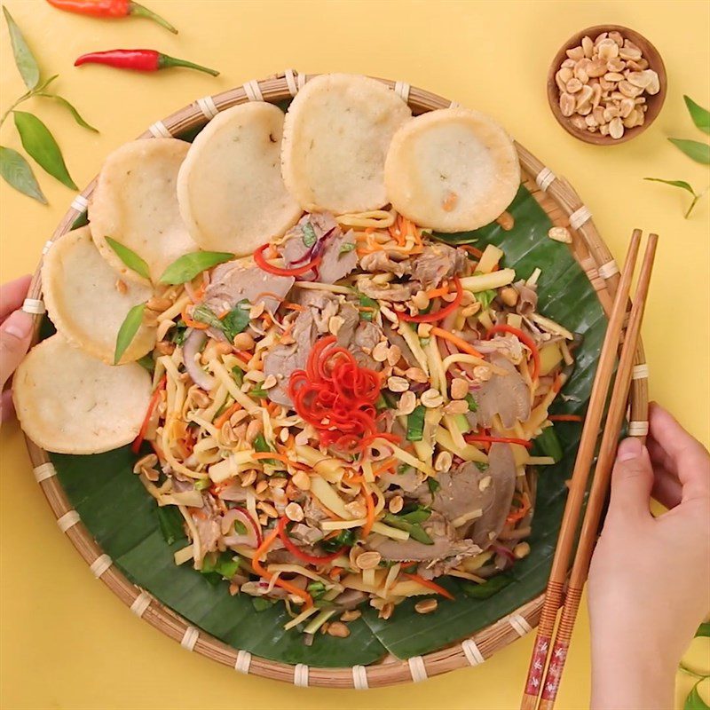 Step 5 Finished product Pig tongue bamboo salad