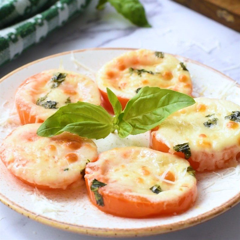 Step 4 Final product Baked tomato with cheese