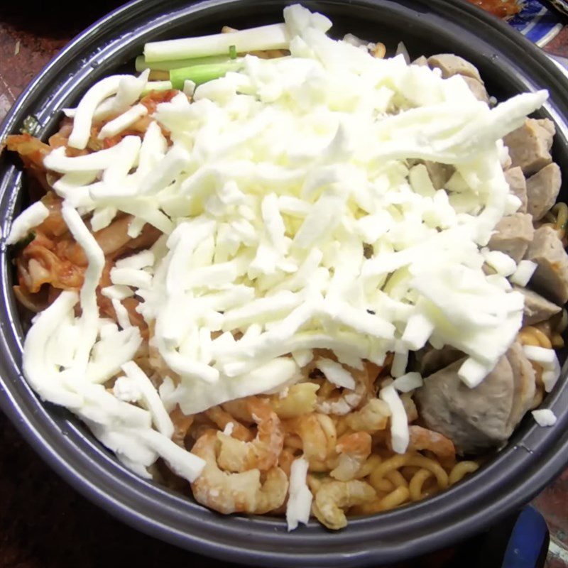 Step 4 Baked Mixed Noodles Beef Meatballs with Cheese