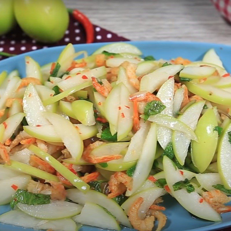 Step 4 Final product Dried shrimp and apple salad