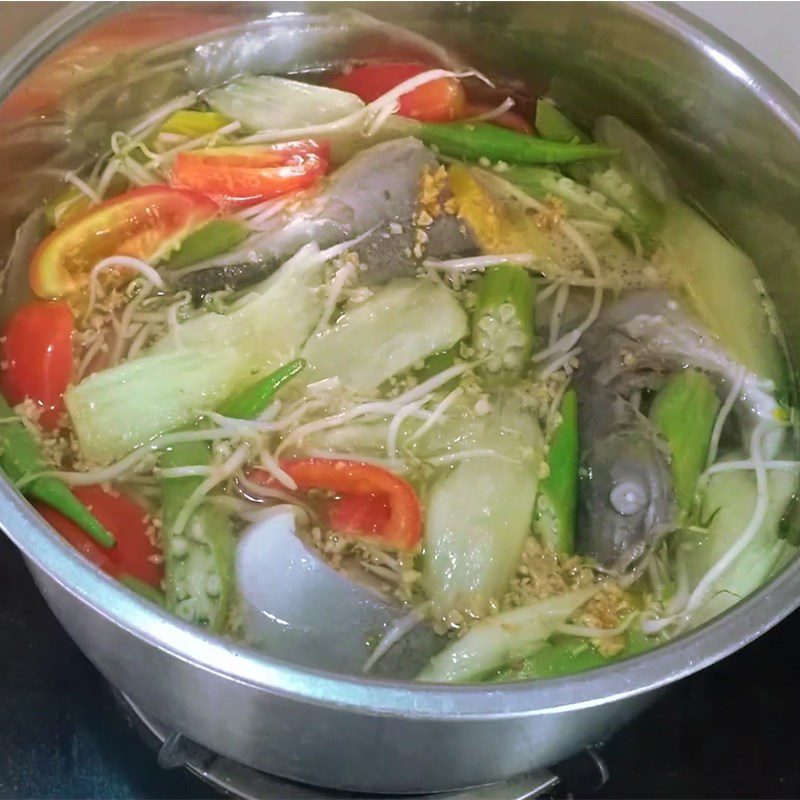 Step 4 Finished Dish of Sour Soup with Amberjack